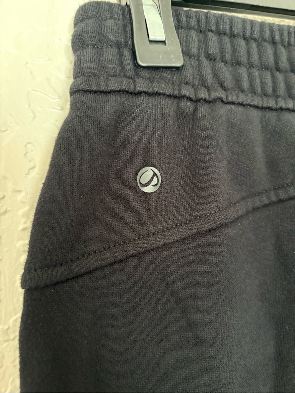 CRZ Yoga NWOT Black Fleece Lined Straight Leg Sweatpant Size Small - Picture 5 of 6
